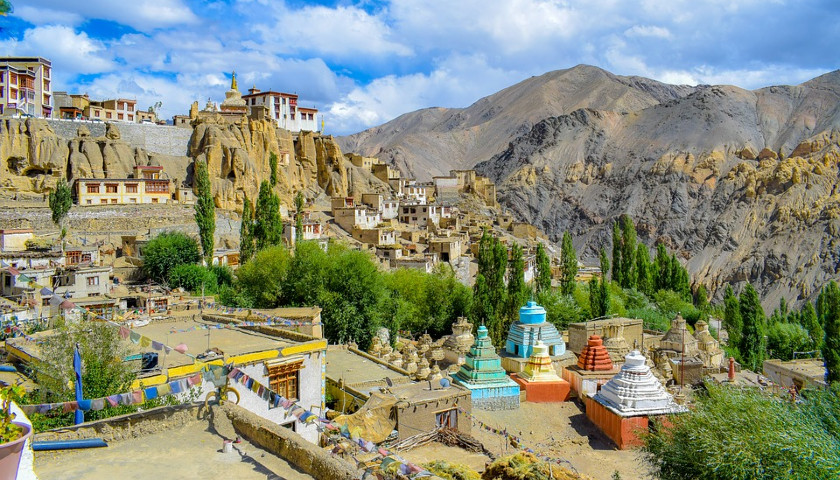 Golden Triangle Tour with Ladakh