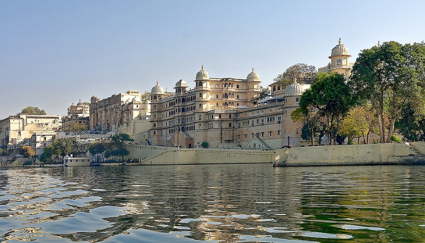 Udaipur-Lake-City-Tours