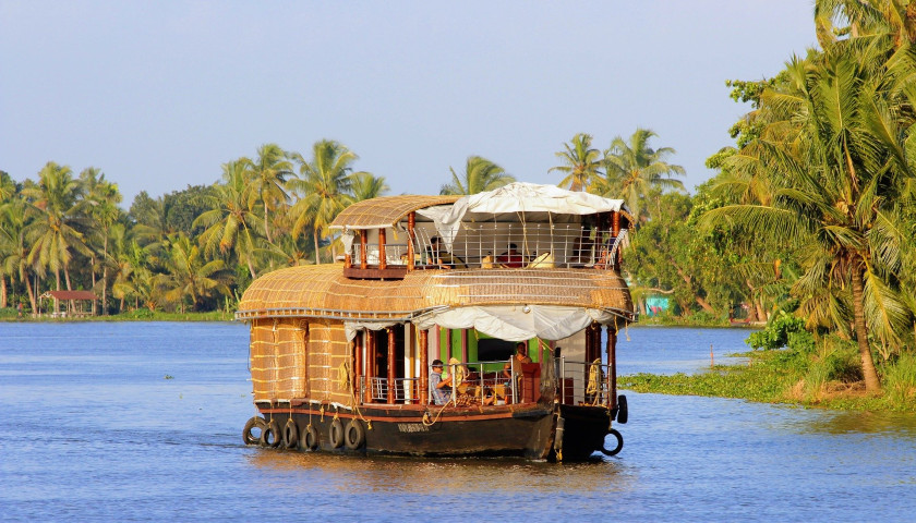 Kerala-Backwaters-Houseboat-Tours