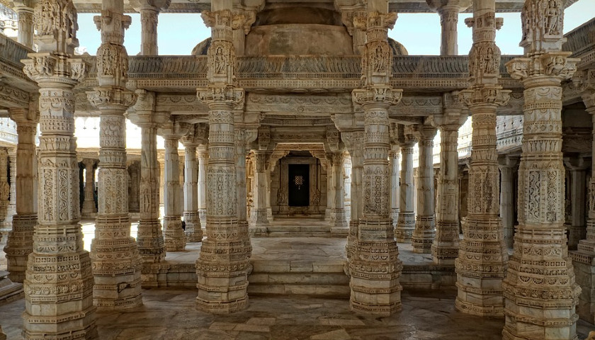 Ranakpur-Jain-Temple-Tours