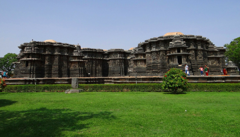 Halebidu-tours-trips