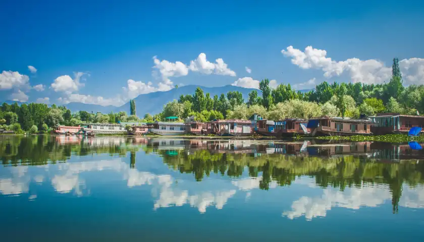 Srinagar-tour-packages-Kashmir