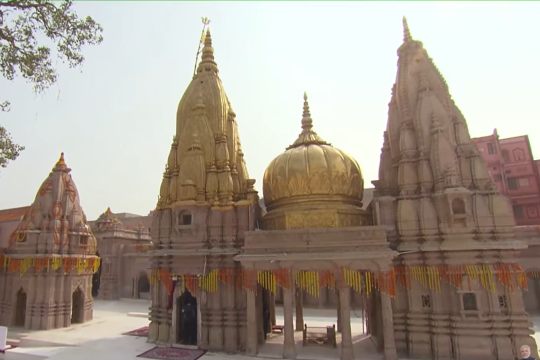 Shri Kashi Vishwanath Temple