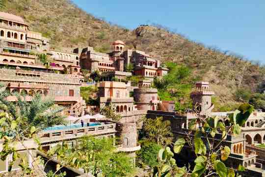 Neemrana Fort