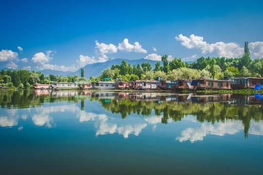 Dal Lake