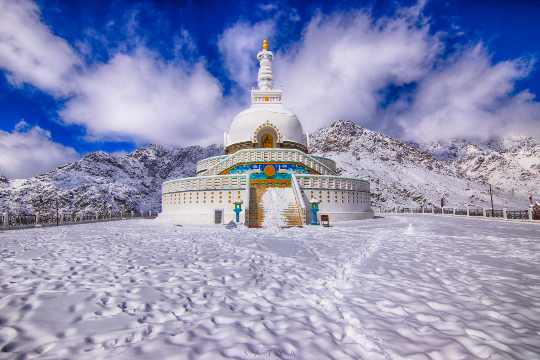 Shanti Stupa