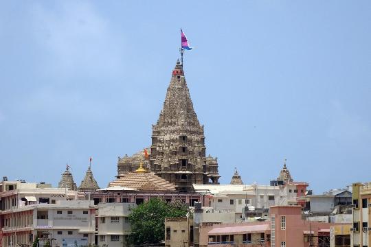 Shree Dwarkadhish Temple