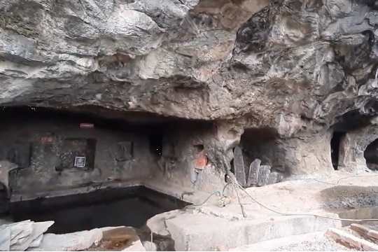 Rajpuri Caves