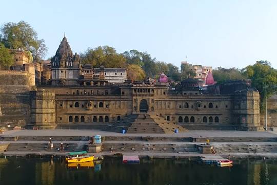 Maheshwar Ghat