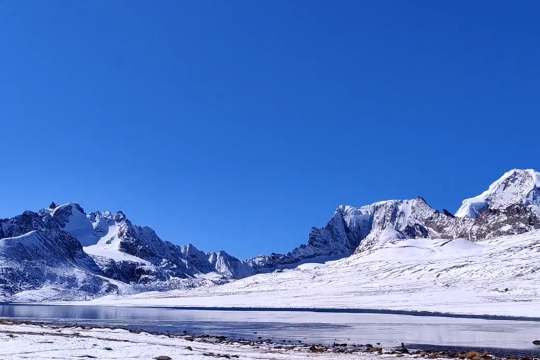 Cho Lhamo Lake