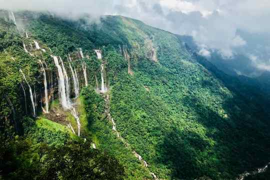 Seven Sister Waterfalls