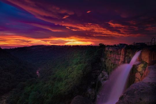 Dainthlen Waterfall