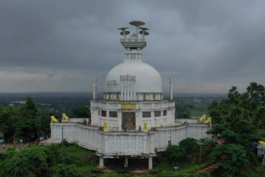 Dhauli Shanti Stupa