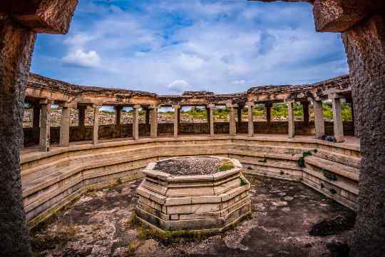 Octagonal Bath